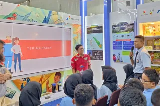 PHR edukasi siswa SMA tentang pengeboran migas 