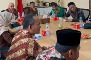 Lulusan  SLTA/SMK Kepulauan Meranti,  Ayo...  kuliah gratis di POLTEKNAS Pekanbaru  