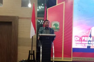 Alumni IKA FH Unand harus terus motivasi mahasiswa agar memiliki arah masa depan  